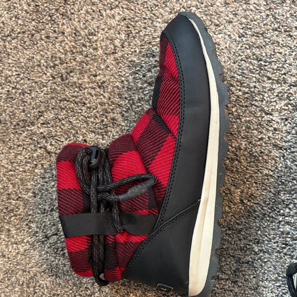 Sorel Red and Black Checkered Boots - Picture 4 of 10